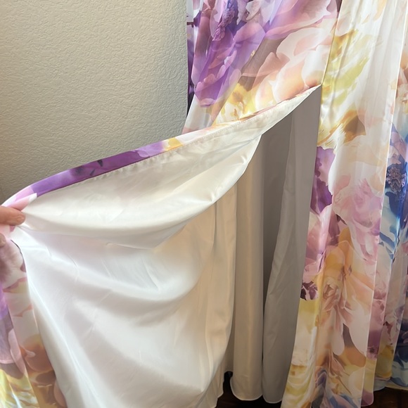 XSCAPE Floral Print Embellished Waist Gown Dress - Picture 7 of 16